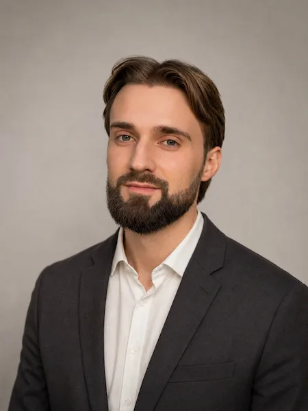Vladimir Vorozbit | RocketReal GmbH
